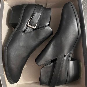 Apt 9 Carlyle Black Ankle Boots Size 9.5